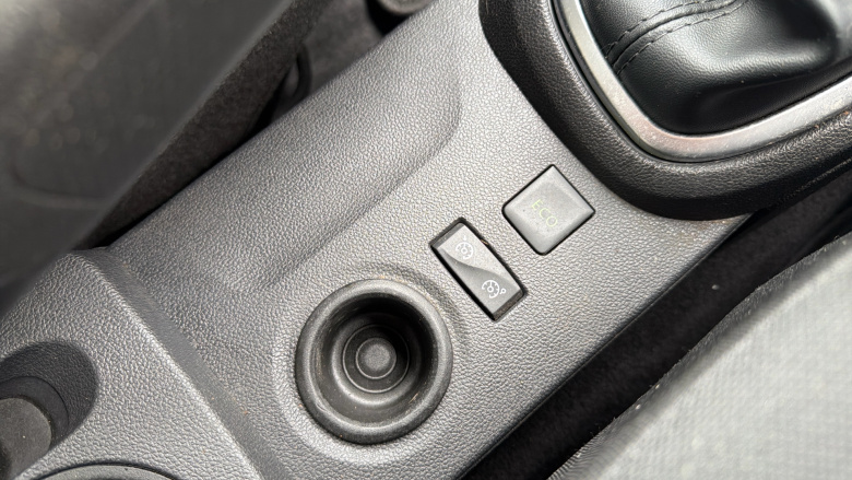 Renault Captur 0.9 TCE 90 Iconic 5dr Petrol Hatchback